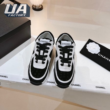 CHANEL LOW TOP TRAINER BLACK WHITE - CC6