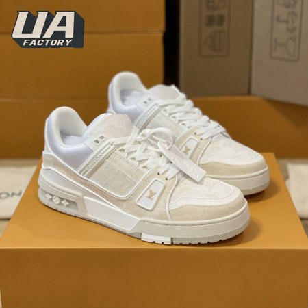 trainer beige white