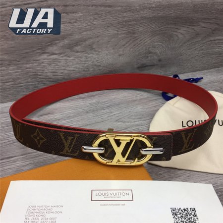 logo buckle leather belt