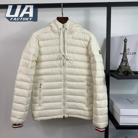 Moncler 2020 Down Jacket MC330053