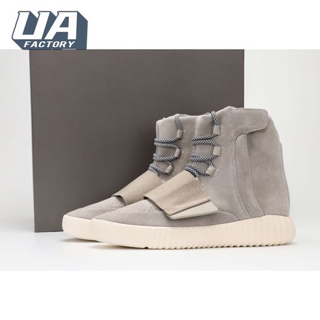 YEEZY Boost 750 Light Brown SIZE: 40-50