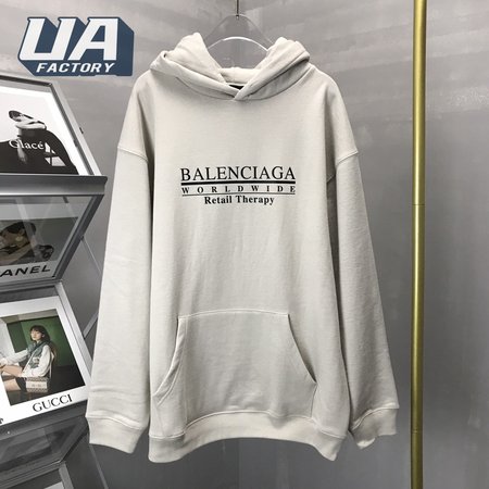 Balenciaga Hoodie (B15)