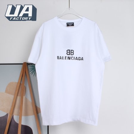 Balenciaga T-Shirt (B44) White