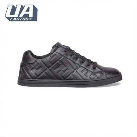 FENDI BLACK NAPPA LEATHER LOW-TOP SNEAKERS - FD04